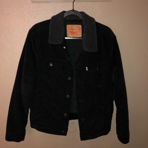 Corduroy Levi’s Sherpa lined jacket